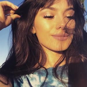 Meet your Posher, Brenda